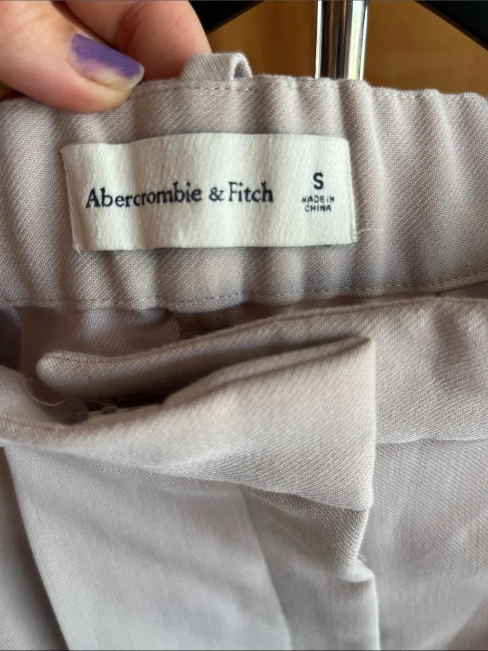 Abercrombie & Fitch High-Waist Pleated Shorts in Light Beige